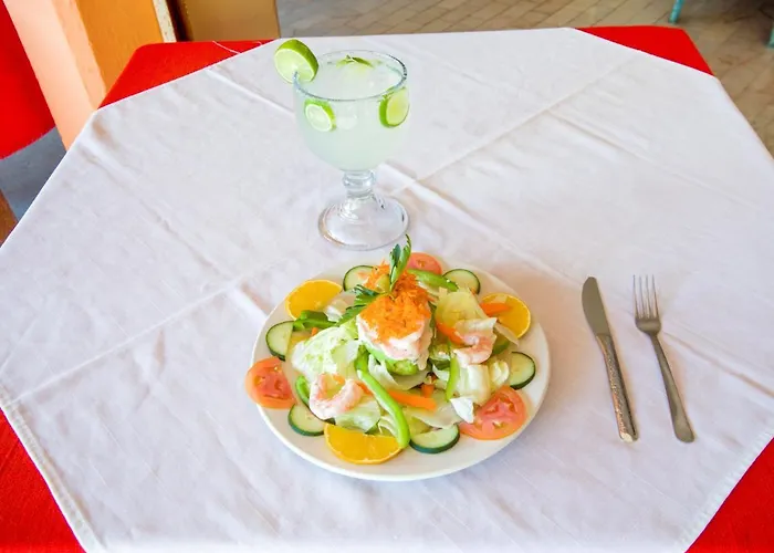 Del Pescador 3*
