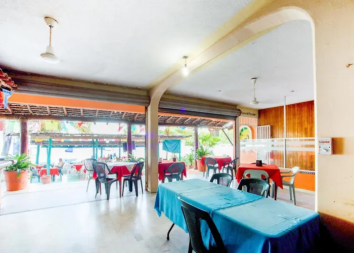 Del Pescador Hotel Zihuatanejo